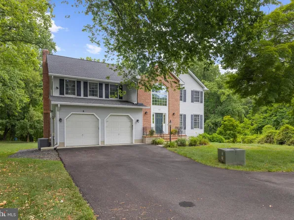 63 Church Rd, Arnold, MD 21012