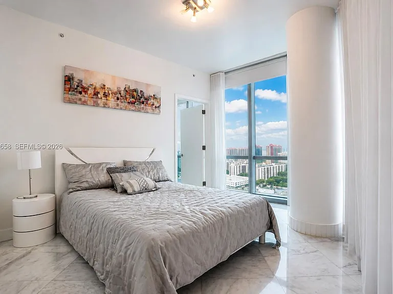 17121 Collins Ave #2108 — Photo 31