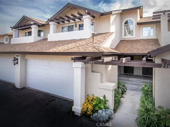 22909 Banyan Pl Unit 237, Santa Clarita, CA 91390