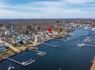 10 Remington St, Warwick, RI 02888