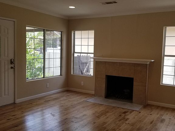 4th image of 7706 Agnes Ave