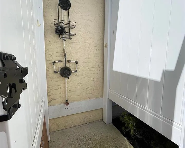 12 Seaside Ct — Photo 3