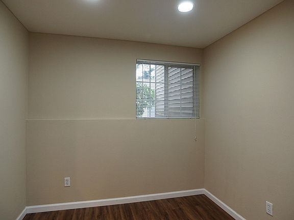 5th image of 26215 116th Ave SE #104