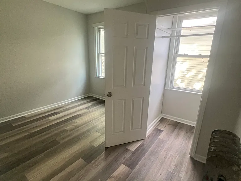 120 Scheerer Ave #2B — Photo 8