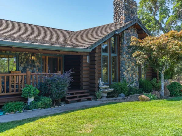 391 Spyglass Rd, Valley Springs, CA 95252