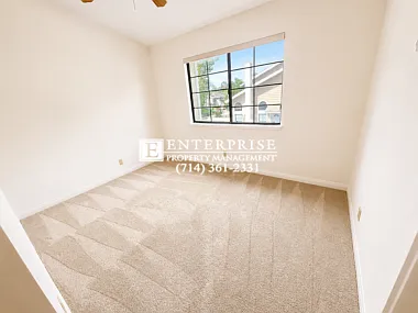 26075 Las Flores #B — Photo 6