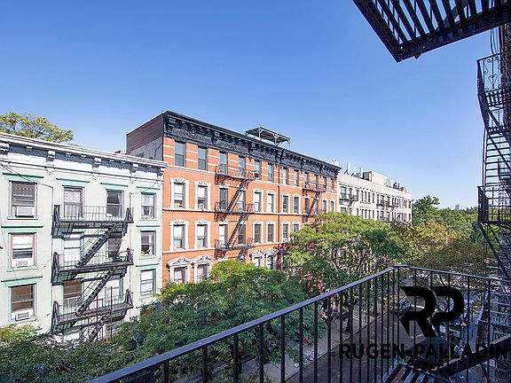 2nd image of 120 Saint Marks Pl Front 2A