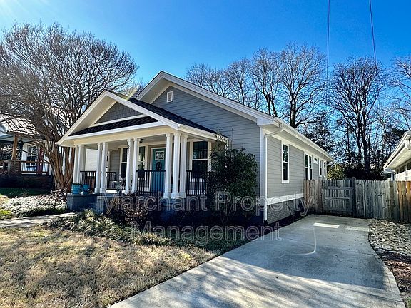 3rd image of 211 N Leach St