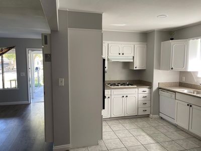 45315 Newtree Ave, Lancaster, CA, 93534