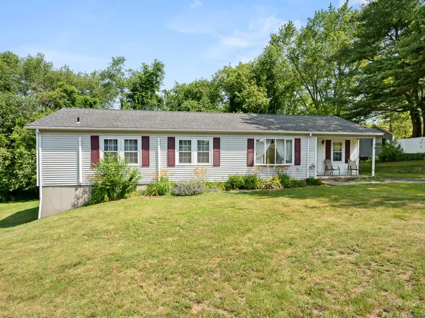 5 Cypress Road, Montville, CT 06382