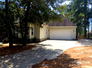 843 Roberts Rd, Newport, NC 28570