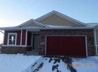 21311 Hytrail Cir, Lakeville, MN 55044