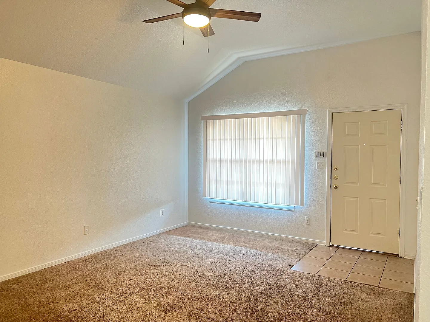 4505 John David Dr. — Photo 3