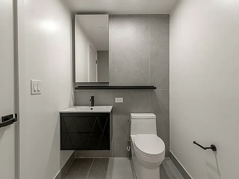 107 Court St #101 — Photo 9