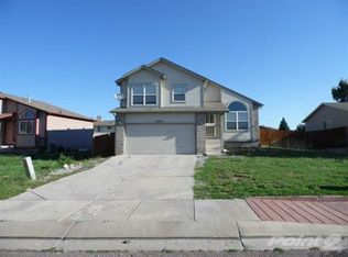 6912 Fountain Ridge Cir, Fountain, CO 80817