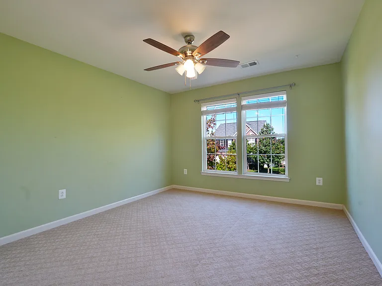 42245 Sweet Ct — Photo 35