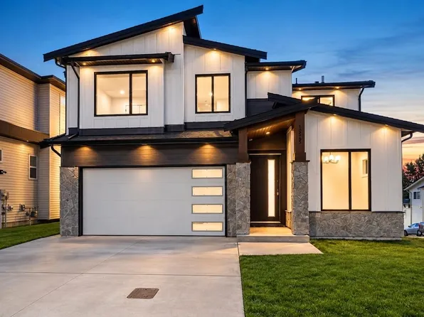10545 McVeety St, Maple Ridge, BC V2W 0K3