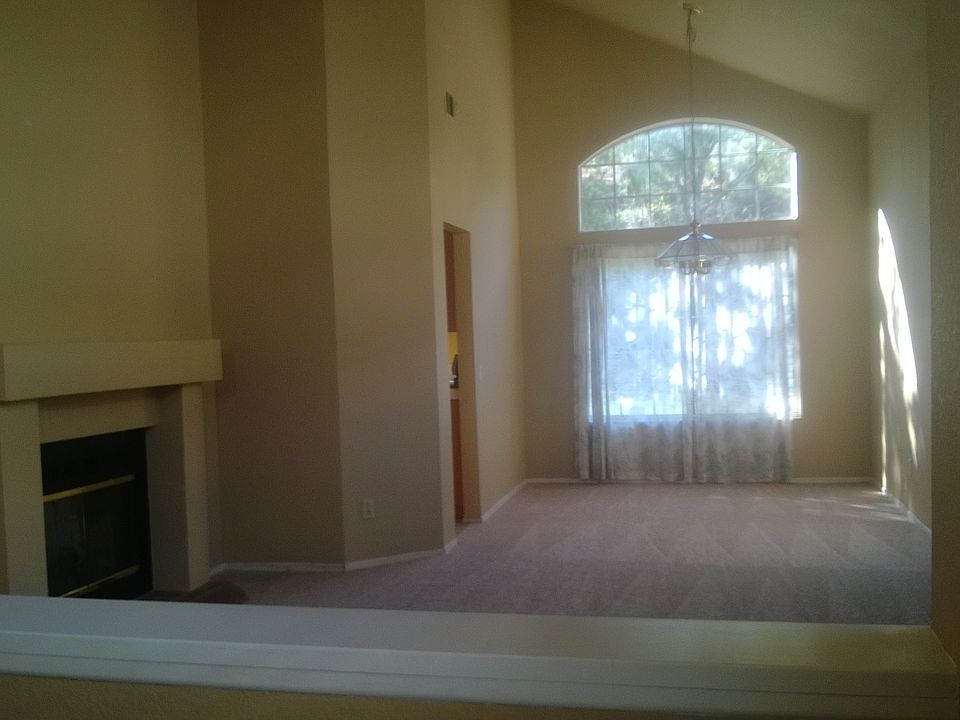 2nd image of 17647 Mountain Ct