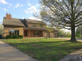 3531 NW 45th Pl, Topeka, KS 66618