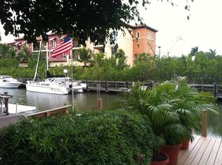 1575 Curlew Ave APT 3, Naples, FL 34102