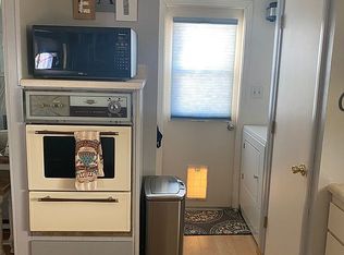 10 Piute Valley Dr, Cal Nev Ari, NV 89039