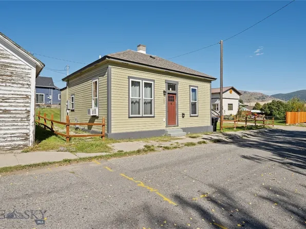 209 Curtis St, Butte, MT 59701