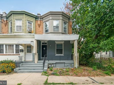 901 Maple Ter, Darby, PA, 19023