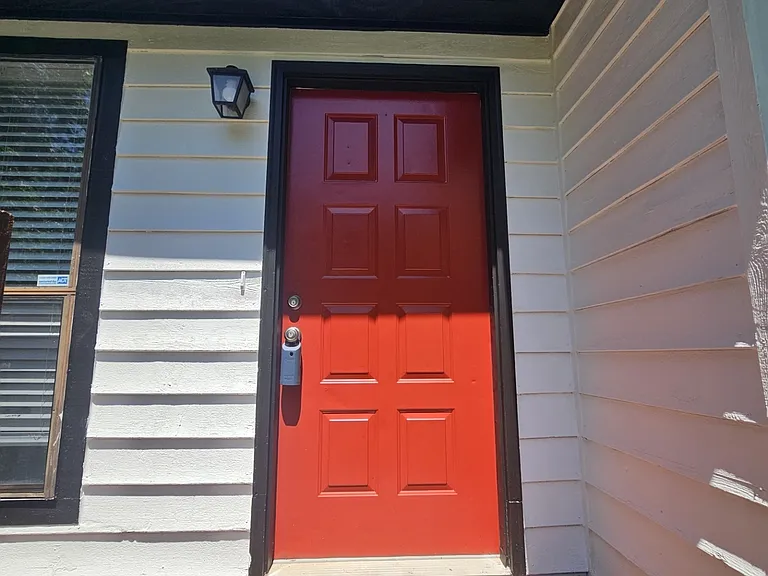 4115 Cranwood Dr S — Photo 3