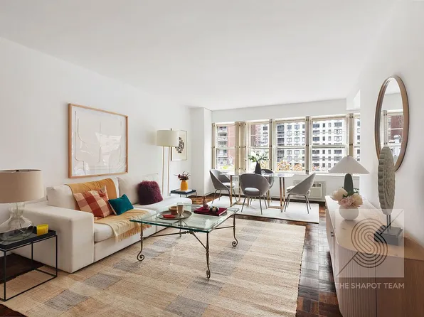 120 E 36th St APT 9A, New York, NY 10016
