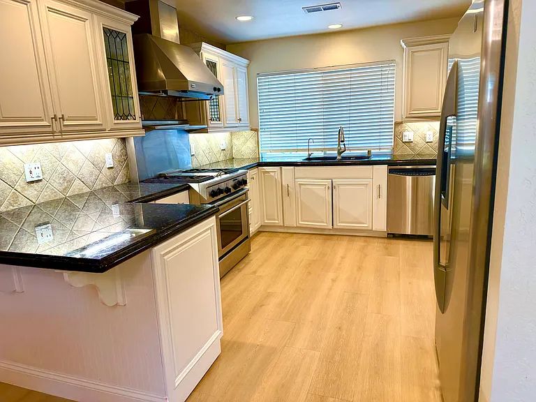 1403 Annapolis Way — Photo 20