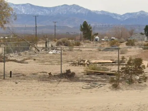 172 E Avenue T #85, Palmdale, CA 93591