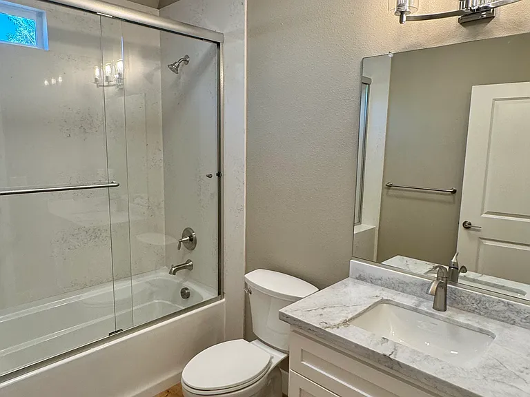1307 Cahill Ave — Photo 7