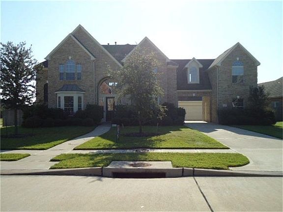 2nd image of 11306 Dawnheath Dr