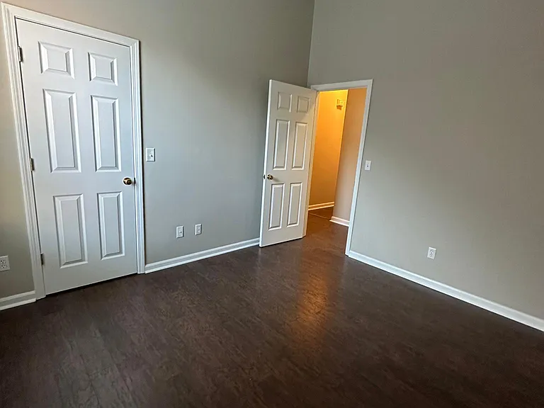 108 Gardenside Dr — Photo 6