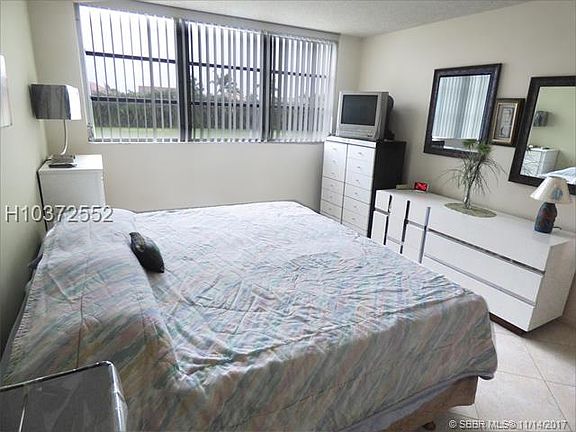 2nd image of 9711 N Hollybrook Lake Dr APT 206