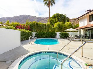 303 Arenas Rd, Palm Springs, CA 92262
