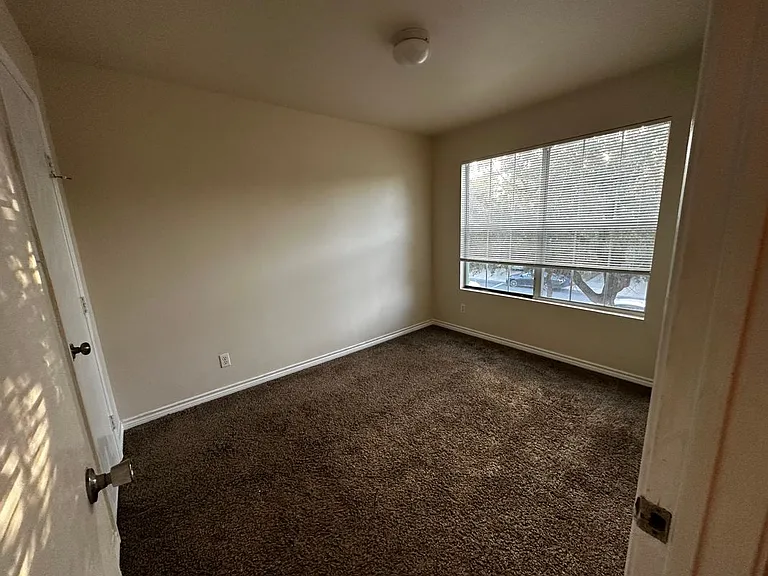 7818 Kingsbury Way #3 — Photo 9
