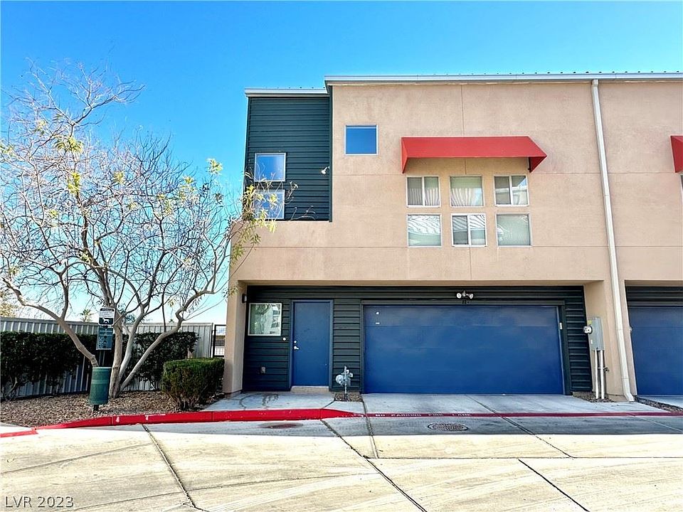 1st image of 226 Dougram Ave #0