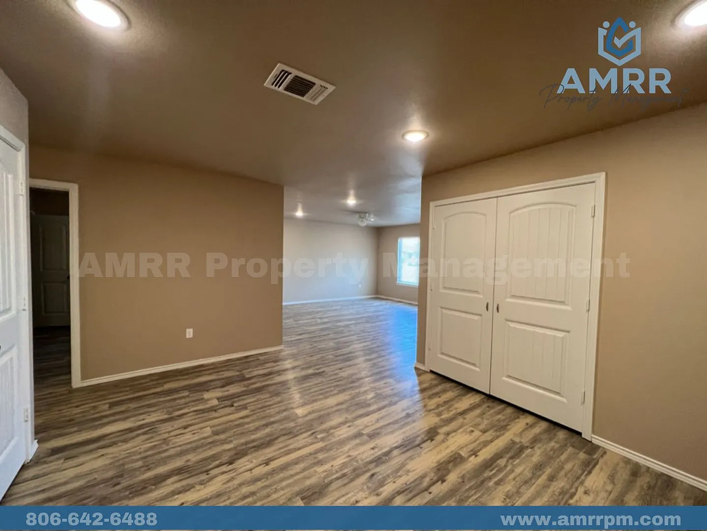 New Beginnings Start at AMRR - 3 Bedroom Comfortable Living in Hideaway Estates — Photo 2