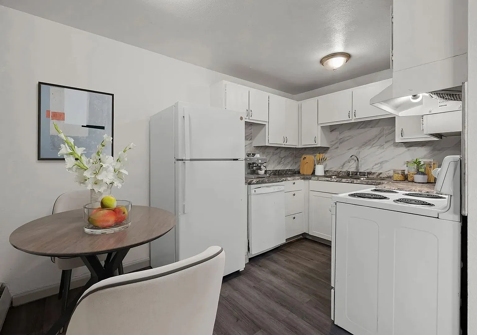 Peak Elevation Apartments — Photo 3