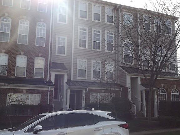 3rd image of 5073 Anchorstone Dr Unit 5073