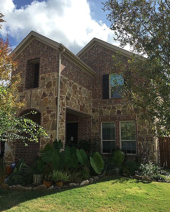 2nd image of 4017 Deer Lake Dr
