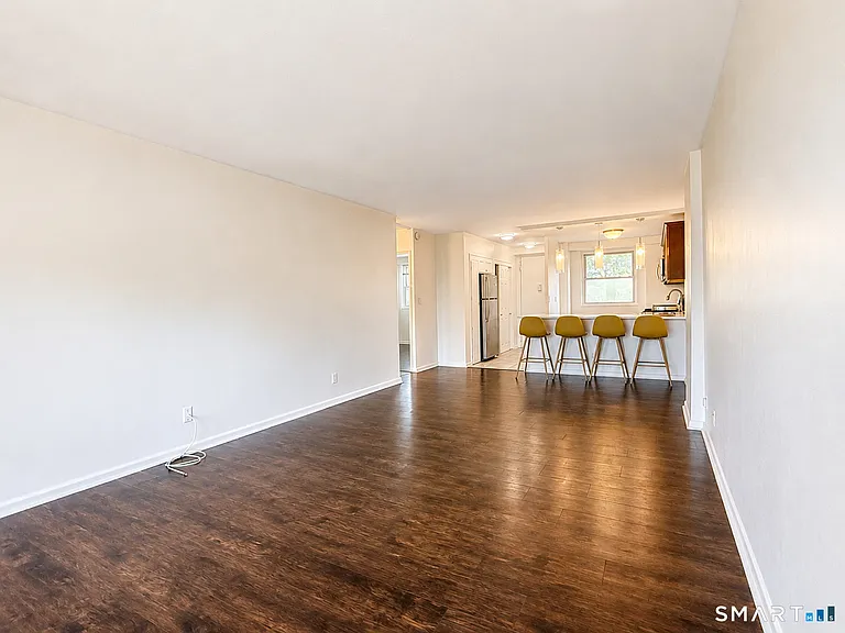 91 Strawberry Hill Ave #534 — Photo 2