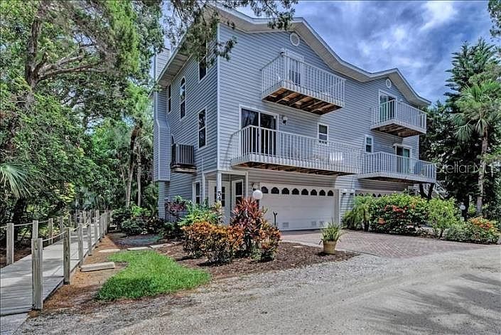 1st image of 6250 Holmes Blvd Unit 54