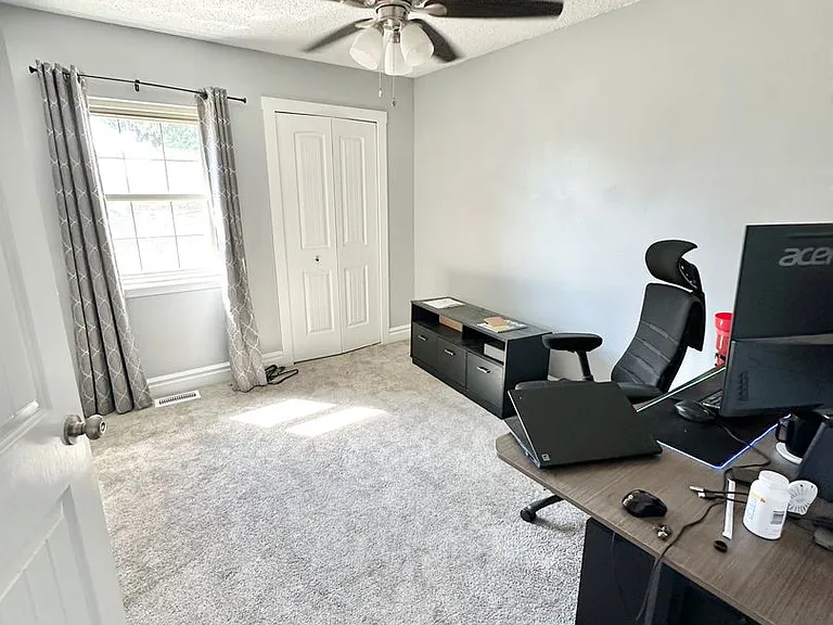 6430 Amethyst Ct — Photo 16
