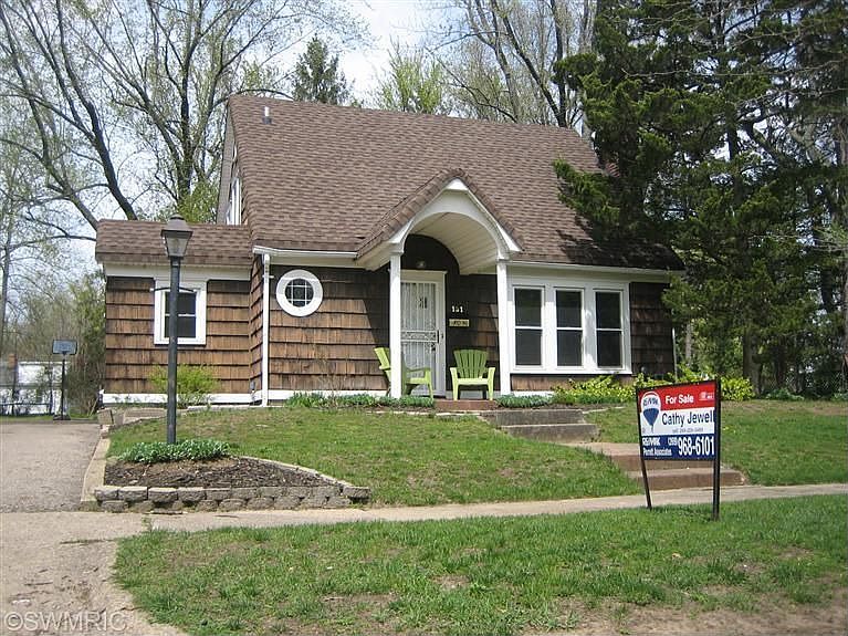 1st image of 191 Laurel Dr