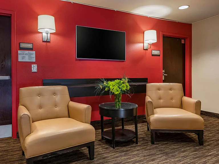 Lobby and Guest Check-in
