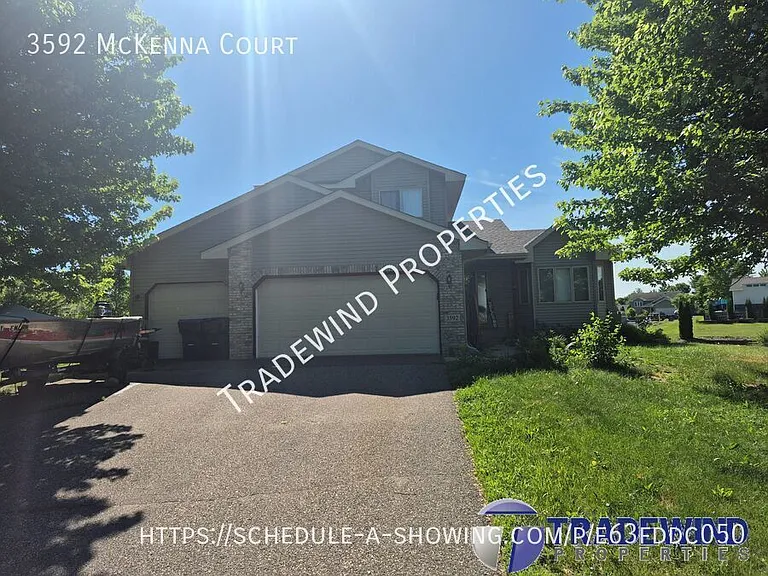 3592 McKenna Ct — Photo 1