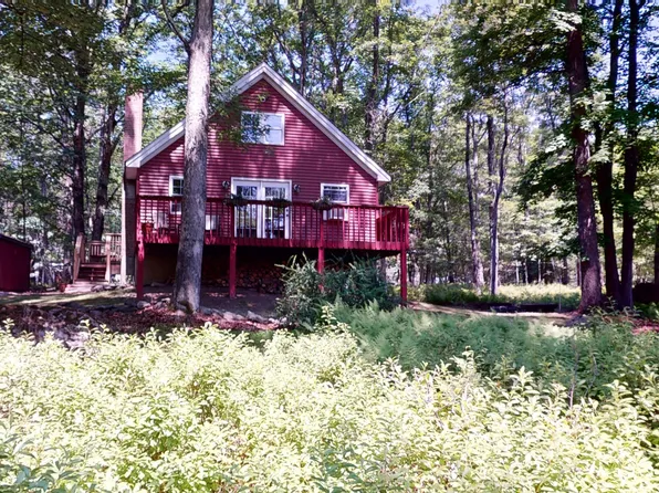 755 Snow Hill Rd, Cresco, PA 18326