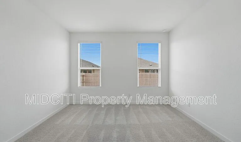 1304 Apron Trl — Photo 19